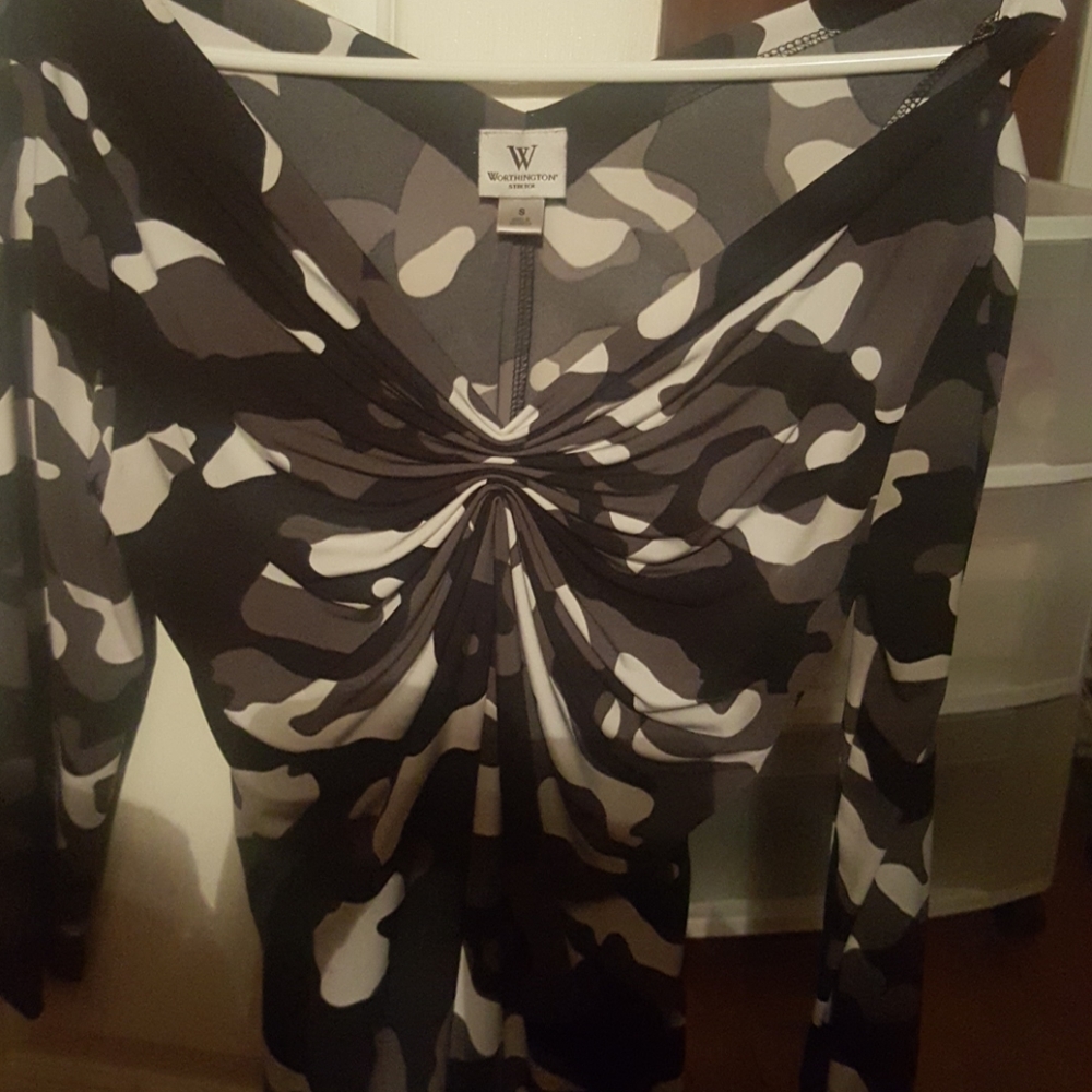 Gorgoues top